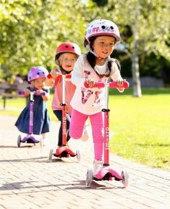 Babyhouse Australia Micro Scooter Mini Micro Deluxe Scooter - Pink