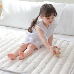 BEBENUVO Ice Rayon Baby Cool Mat